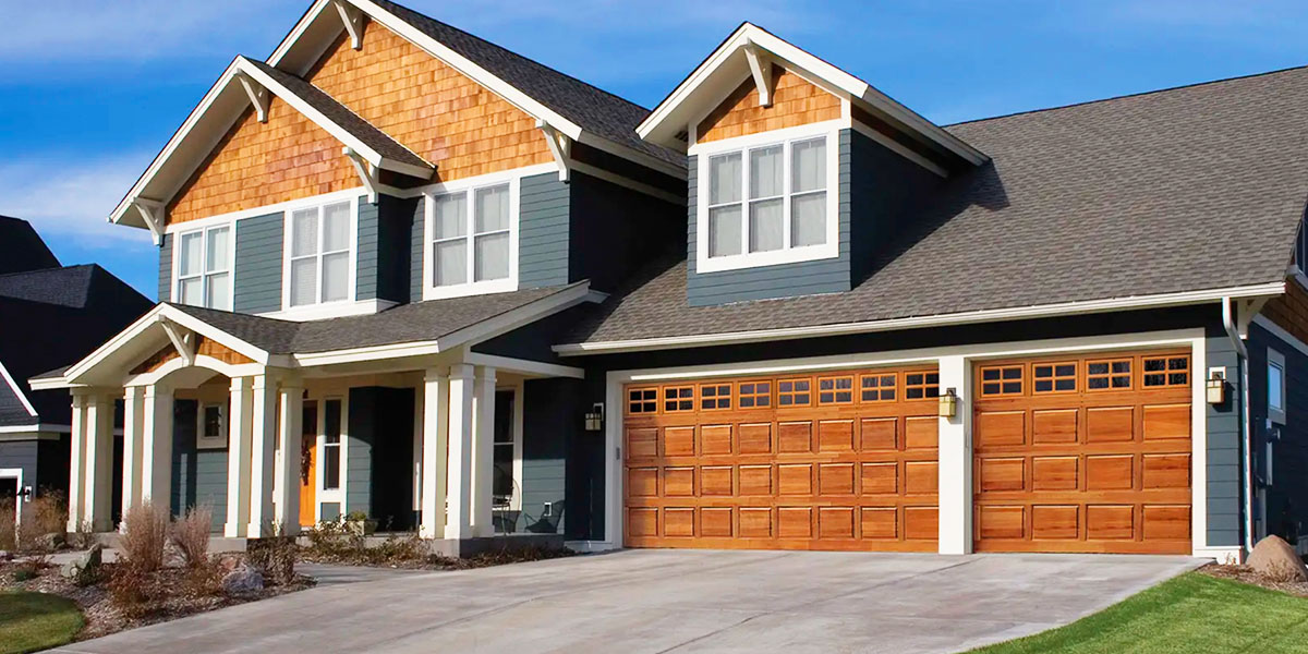 Choosing the Right Garage Door Style for Your Home